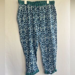 Sumdance
Blue and green